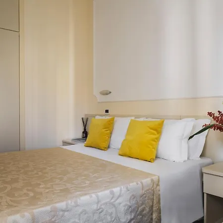 Dépendance Hotel Lalla Cesenatico Esterno foto