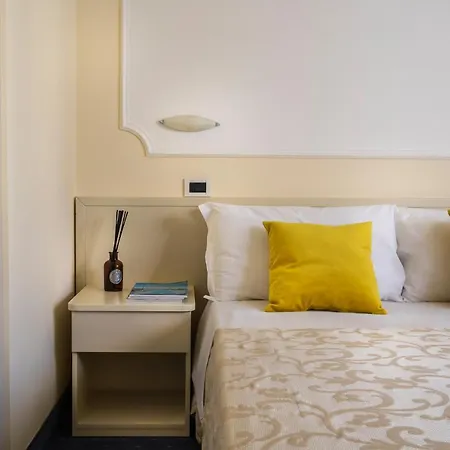 Dépendance Hotel Lalla Cesenatico Esterno foto
